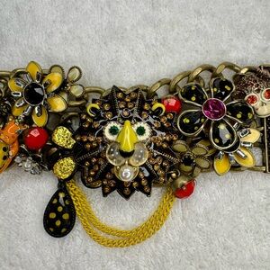 Betsey Johnson bracelet